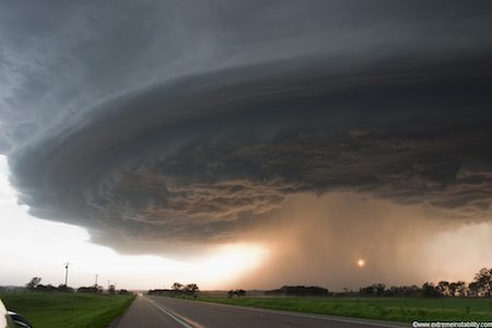 28 May 2004 Highway 12 Supercell northeast Nebraska by Mike Hollingshead